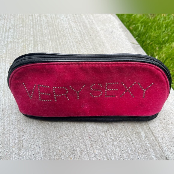 Victoria’s Secret Makeup Pencil Case - Picture 2 of 7